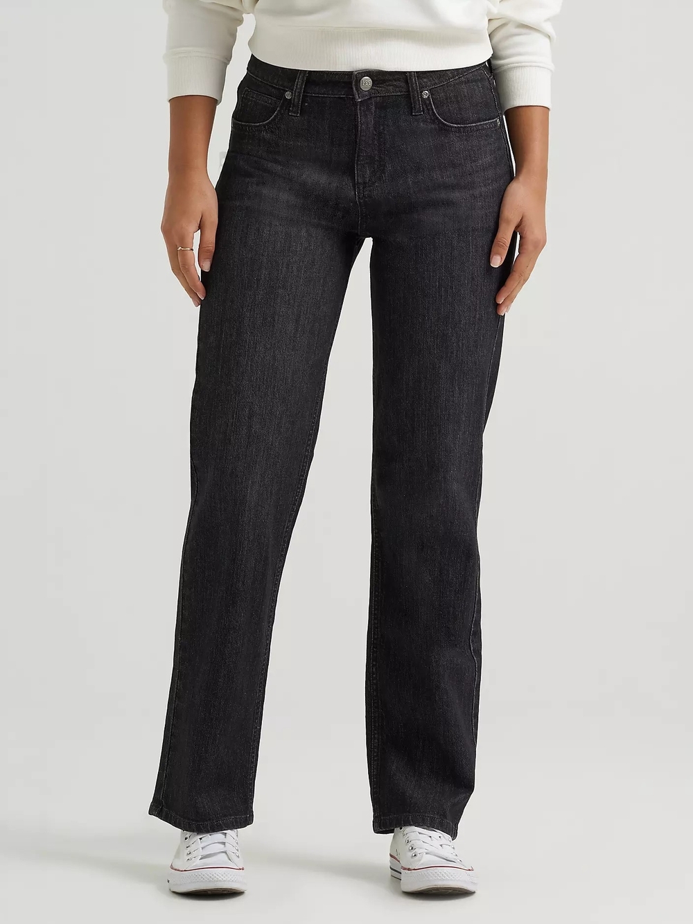 LEE Women's Legendary Relaxed Straight Jean 6S Short